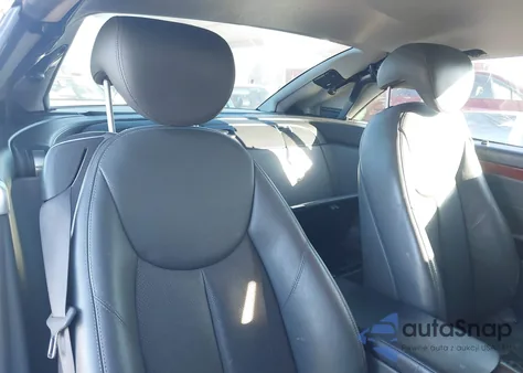 2005 Mercedes-Benz Sl 500 z USA, uszkodzony, nr VIN WDBSK75F55F090385